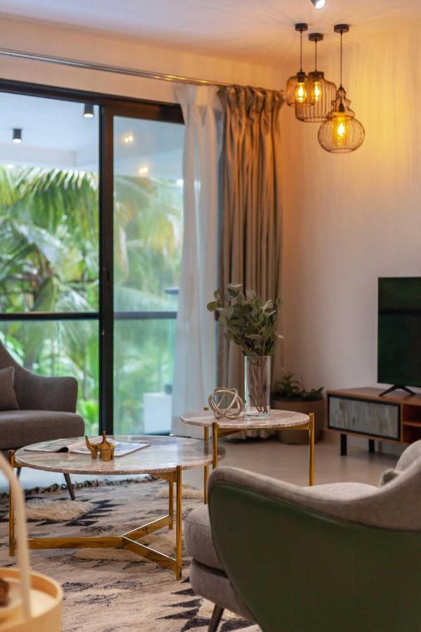 Villa Sereno By Stayvista - An Elegant And Entertaining Retreat Featuring A Swimming Pool, Outdoor Jacuzzi, Modern Interiors, And A Snooker Table Alībāg Eksteriør billede
